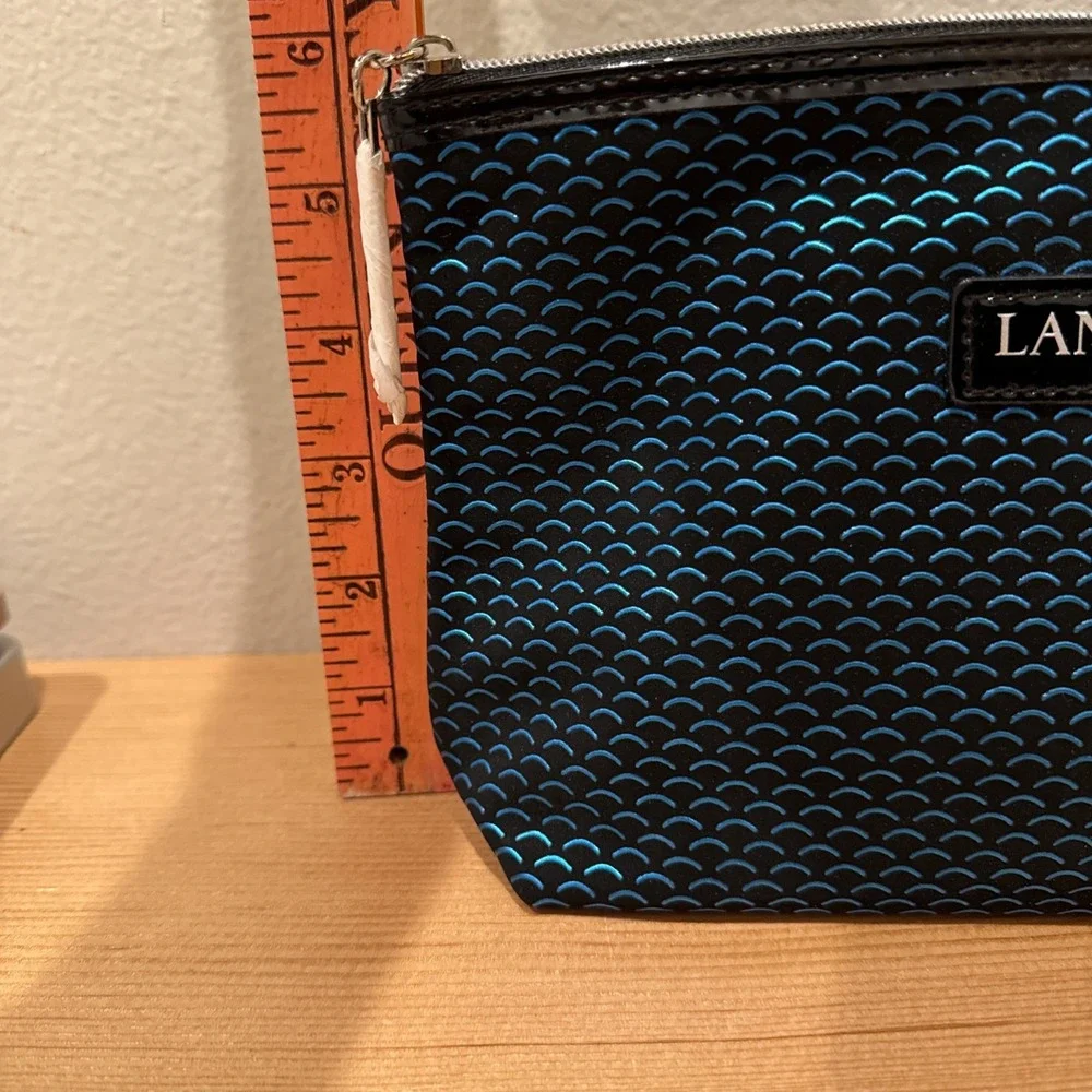 Lancome Paris Cosmetic Makeup Zipper Pouch Bag‎ - NEW  Blue Scales 9x6